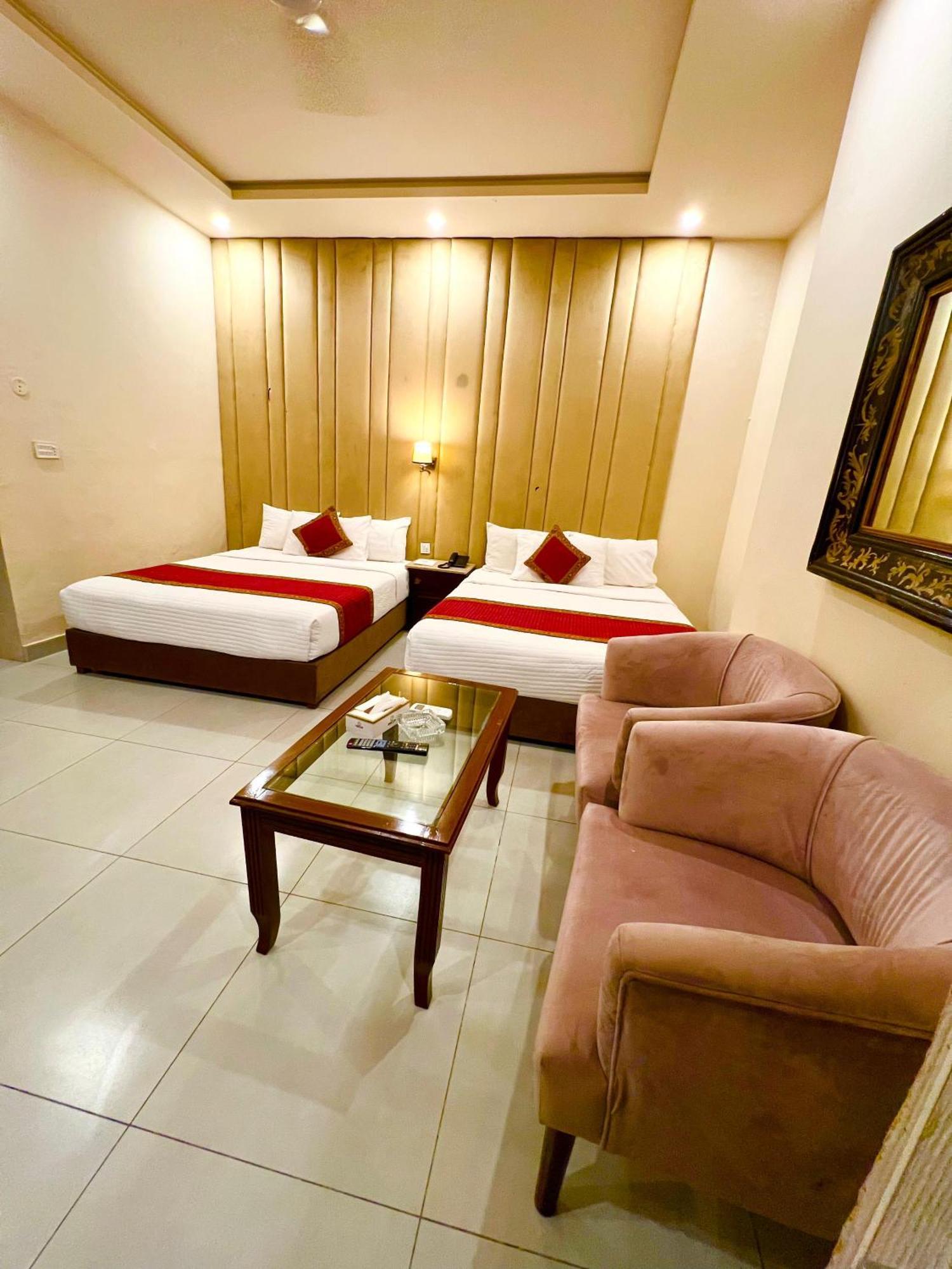 Shelton Guest House اسلام اباد المظهر الخارجي الصورة